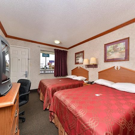 Econo Lodge Killeen Εξωτερικό φωτογραφία